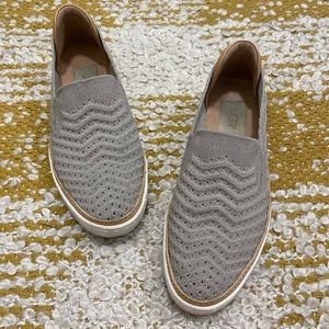 Ugg Slip on sneaker